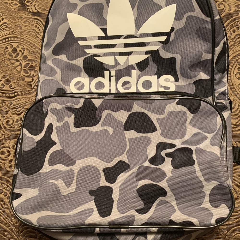 Adidas backpack like new
